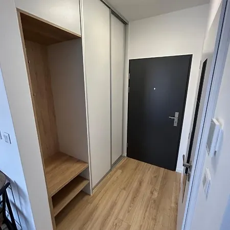 Cozy 1-bedroom Appartement Miloslavov